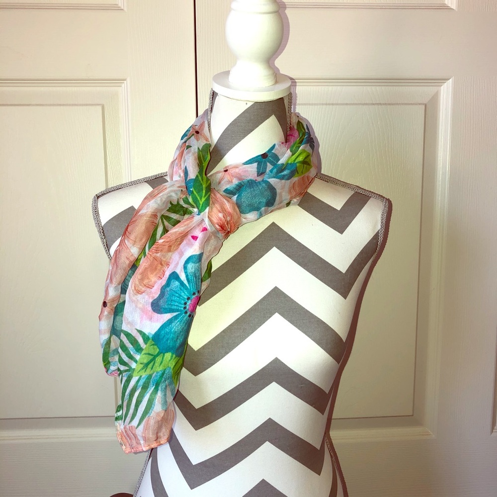 Scarf